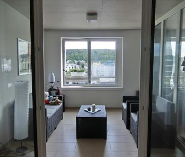 2.5 Zimmer, 93 m², 4. Stock - Photo 3