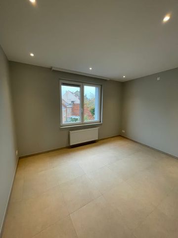 Appartement te huur - Foto 4