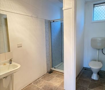 Partly Furnished & near the Race track! - Photo 5