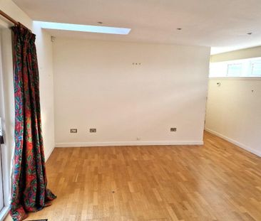 2 bedroom stone house to rent - Photo 3