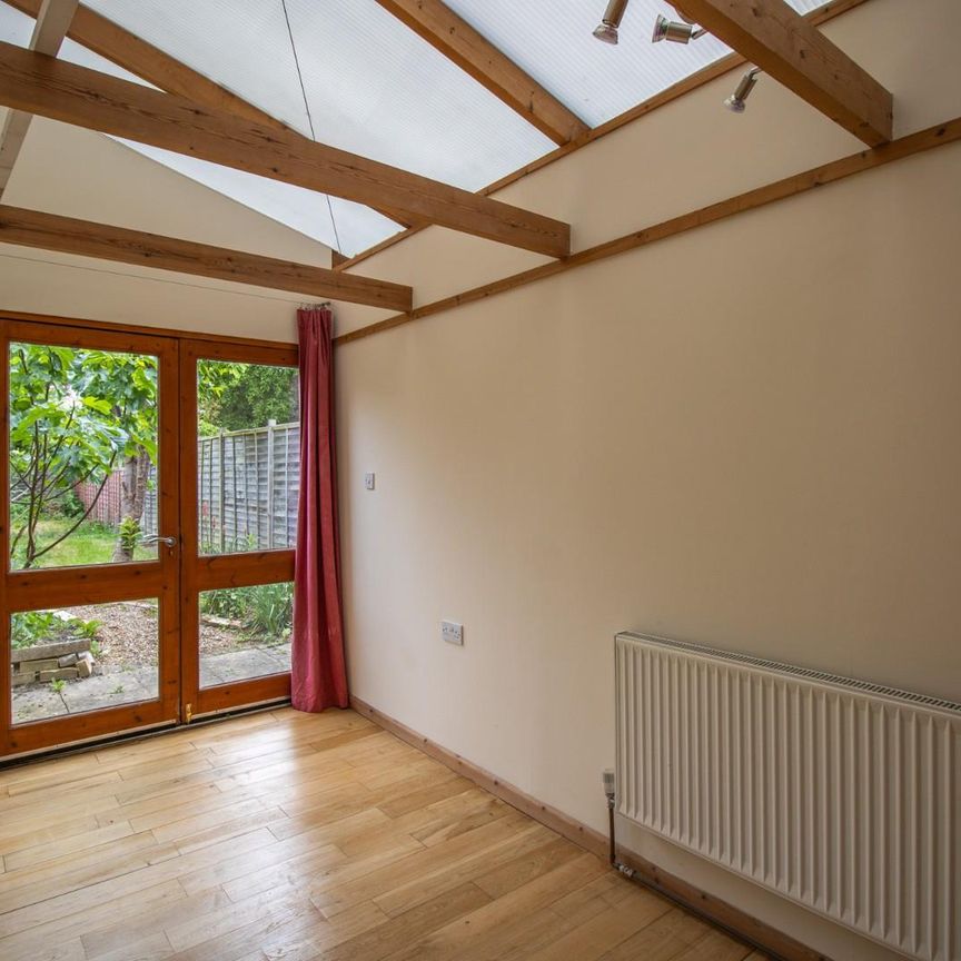 Stanley Road, Cambridge - Photo 1