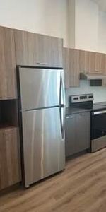 2 CH - 1 SDB - Terrebonne - $2,100 /mo - Photo 4