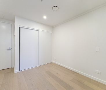 Welcome to apartment 411 in Hyde Lane. - Photo 3