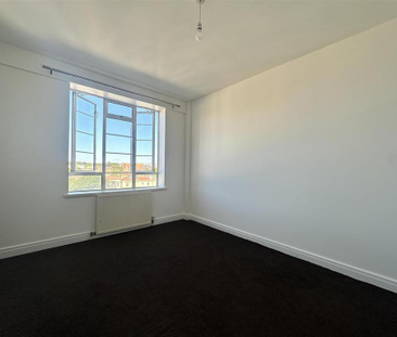 2 bedroom flat to rent - Photo 5 | Rentumo