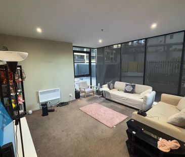 Docklands - Photo 2