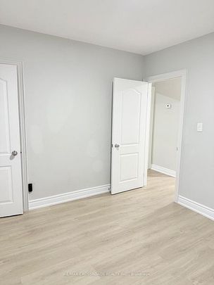 For Lease - 113 Confederation Drive, Toronto, Ontario - Photo 1