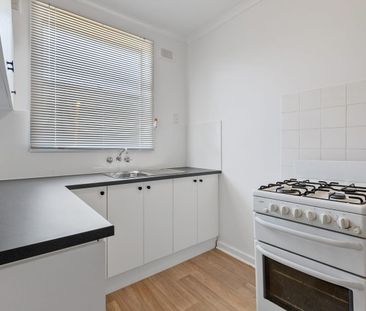 Renovated Throughout! - Photo 6