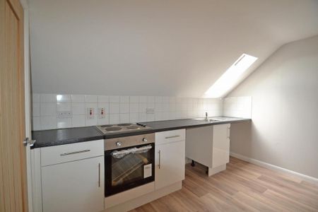 1 bedroom flat to rent - Photo 2