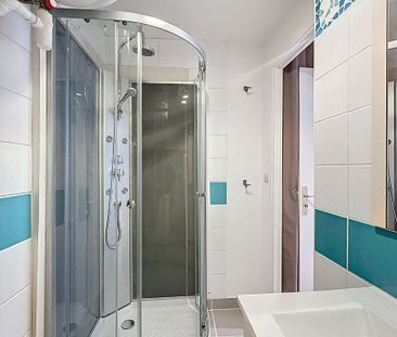 Appartement à louer - Studio meublé - HYPER CENTRE Châlons-en-Champ... - Photo 4