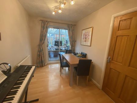 3 bedroom house to rent - Photo 2