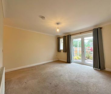 2 bedroom semi-detached bungalow to rent - Photo 1