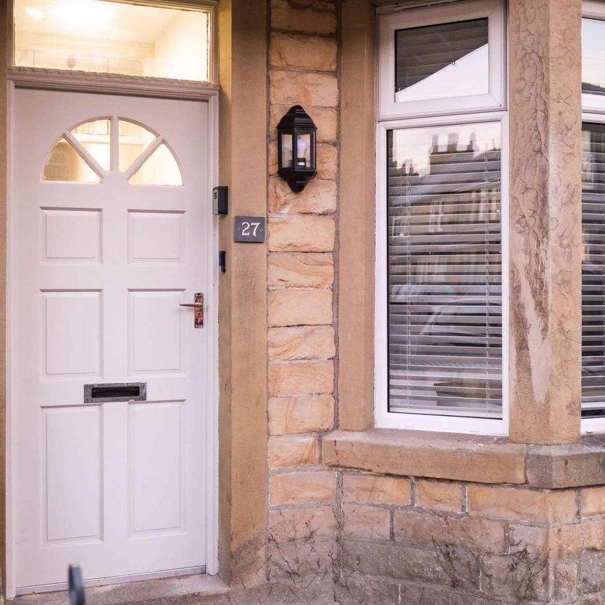 Stunning 6 bedrooms home located on Bowerham Room 6 - Photo 1