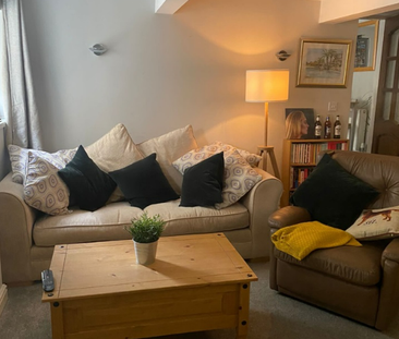 2 bedroom cottage to rent - Photo 1