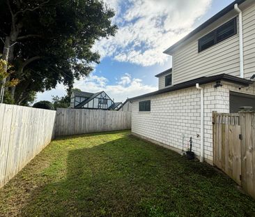 8D Cosgrave Road, Papakura, Auckland - Photo 3