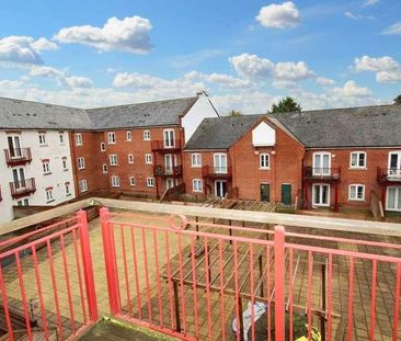 Barnshaw House, Coxhill Way, HP21 - Photo 1