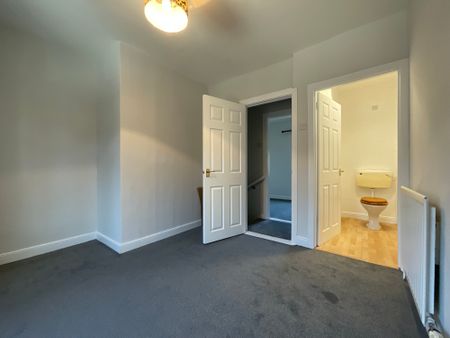 40 Ainsworth Drive, Belfast, BT13 3EJ - Photo 5