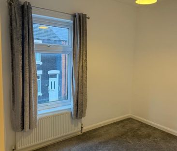 2 bed Terraced in Silkstone Street St Helens, St Helens, WA10 4PB - Photo 1