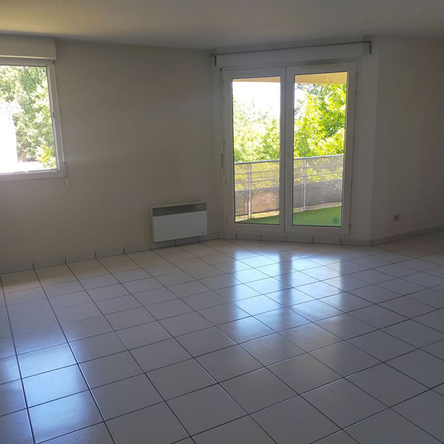 Location Appartement 3 pièces 63m² - Photo 1