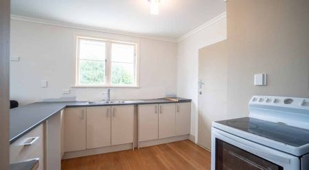 Move into Maxwells! - Photo 5