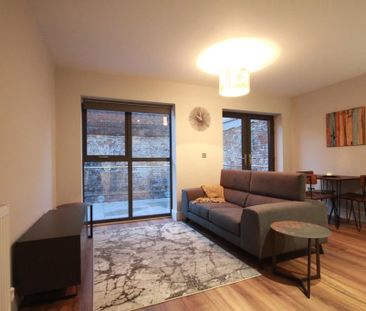 2 bedroom apartment to rent - Photo 2