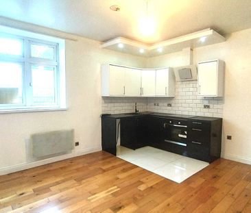 Windmill Place, Southall - Photo 1