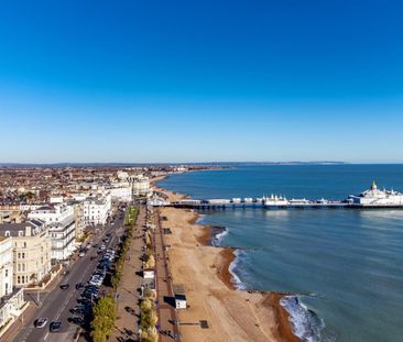 Seaside, Eastbourne - Photo 1