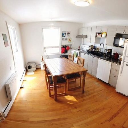 2 CH - 1 SDB - Québec - $1,447 /mo - Photo 4