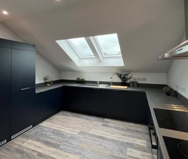 Flat 7, Commercial Point, NG9 2NG, NOTTINGHAM - Photo 4