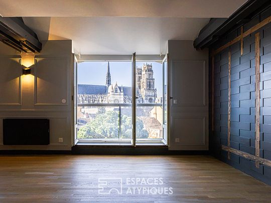 Duplex esprit loft vue cathédrale - Photo 1