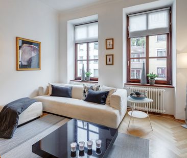 Renovated period apartment near Königsplatz - Photo 4