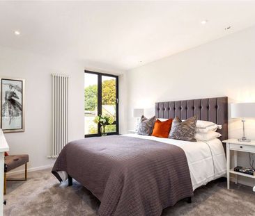 A stunning and contemporary three bedroom house in West Putney. - Photo 5