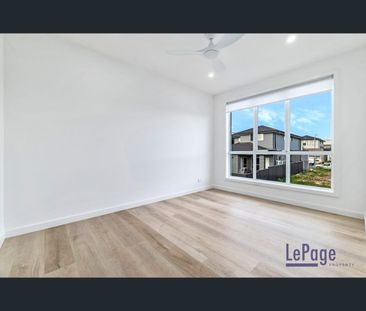 30 Halley Lane, Box Hill, NSW 2765 - Photo 3