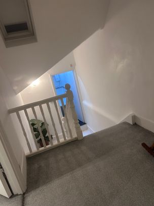 2 Bed Maisonette, Red Post Hill, SE24 - Photo 1