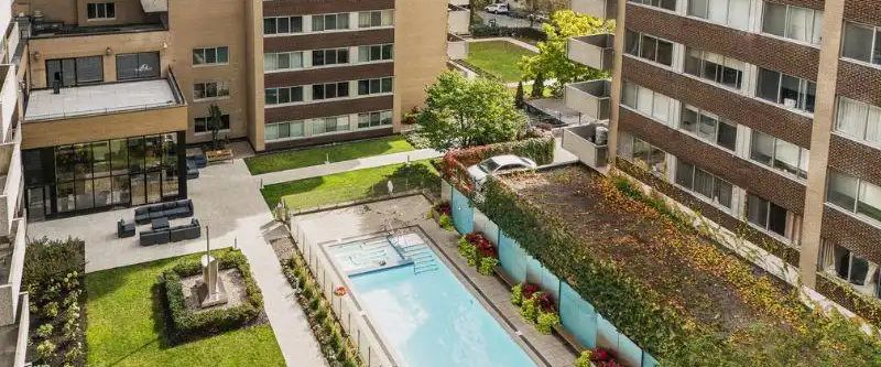 Le Parc — 1-Bedroom - Photo 1