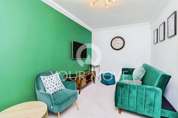 1 bedroom in a house share to rent - Photo 1