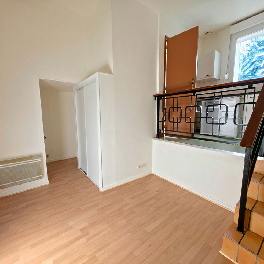 Location Appartement 2 pièces 27m² - Photo 1