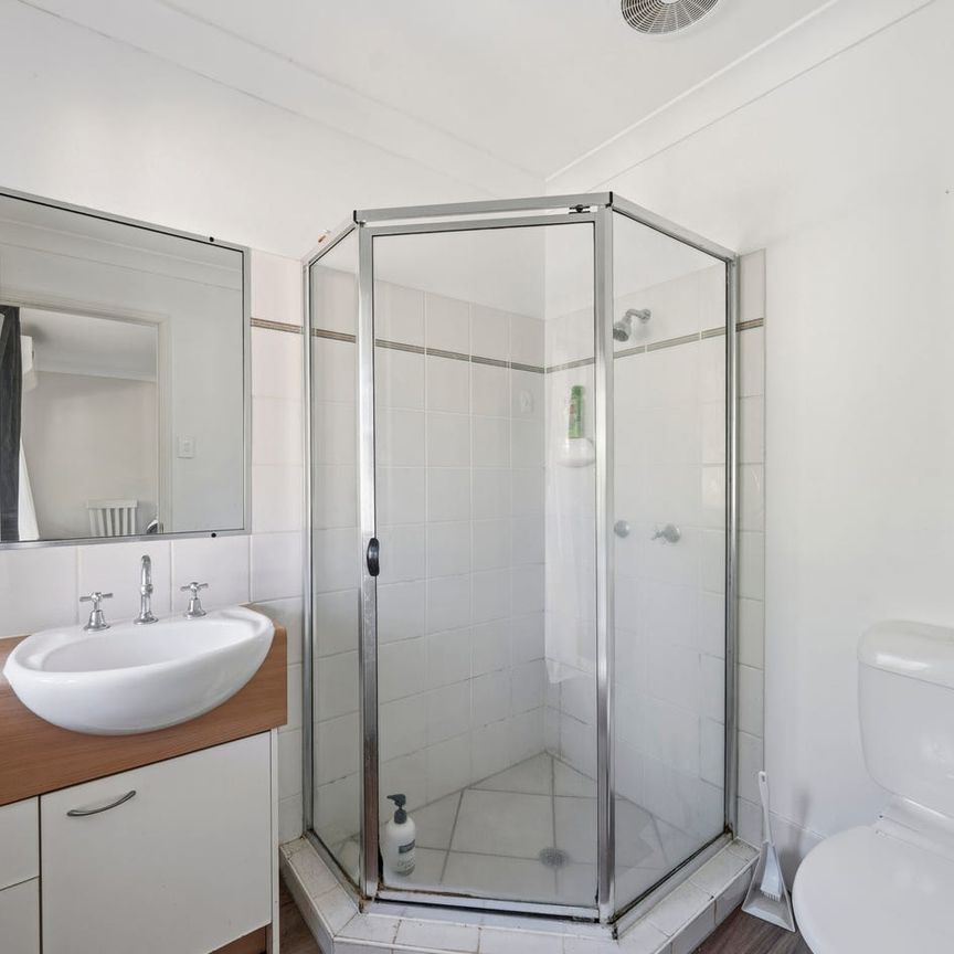 3-Bedroom Townhouse in Prime Victoria Point Location - Photo 1