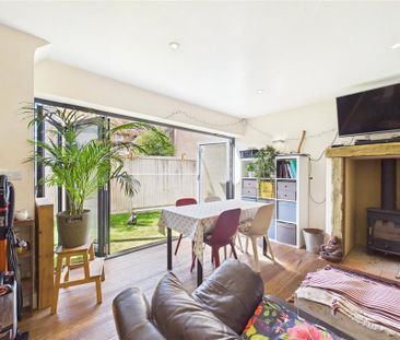 2 bedroom detached house to rent - Photo 1