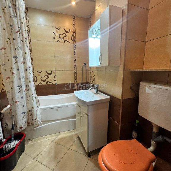2 camere - Cepromin - etaj 1 din 10 - Photo 1