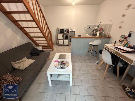 Location Appartement 1 pièce 25m² POITIERS 86000 - Photo 1