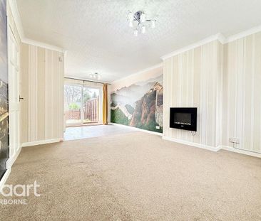 3 bedroom semi-detached house to rent - Photo 5