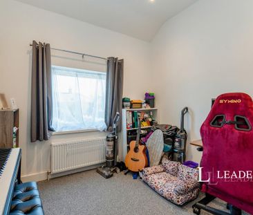 2 bedroom terraced house to rent - Photo 3