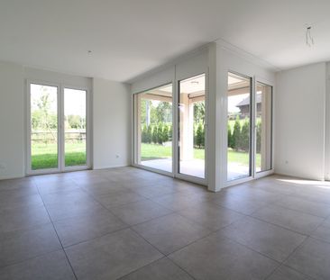 2.5 Zimmer, 1. Stock - Photo 2
