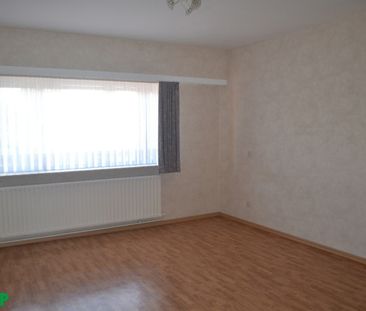 Centraal gelegen appartement op de eerste verdieping met 2 slaapkamers - Photo 4