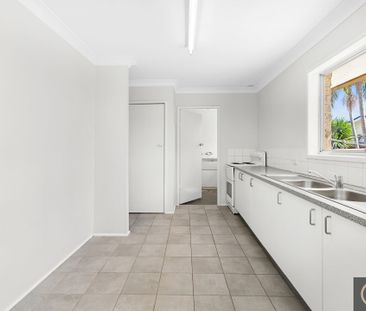 3-Bedroom Home in a Quiet, Family-Friendly Street - Photo 1