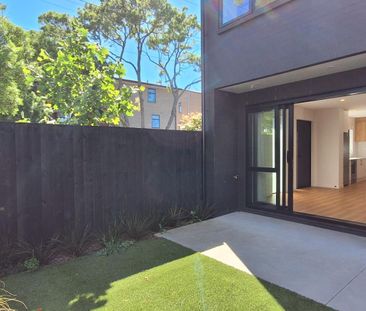 Near new townhouse at Mt Albert - Photo 2