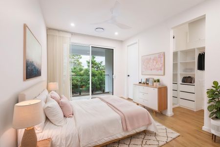 Brand New Duplex Spacious Family Home in Prime Location - 5 Bedrooms + Modern Comforts - Photo 5