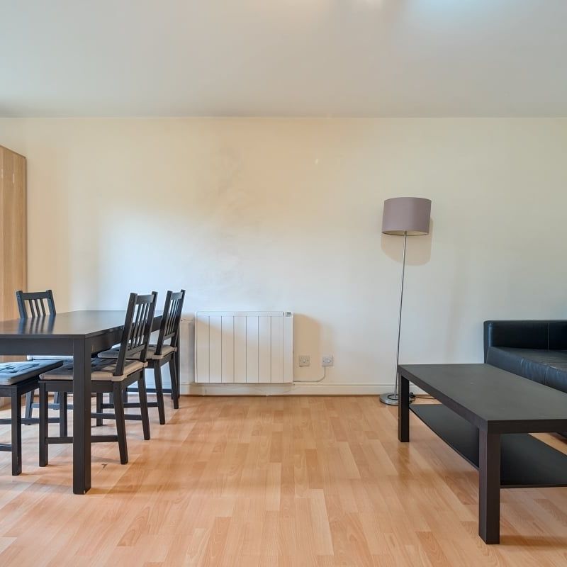 1 bedroom apartment to rent - Photo 1