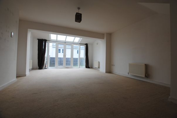 Park Lane, Kent, London - Photo 1