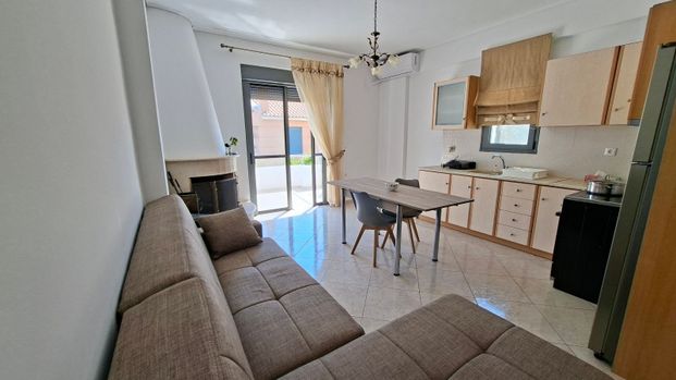 Διαμέρισμα για ενοικίαση Σκάλα Νέων Κυδωνιών (Λέσβος - Λουτρόπολη Θερμής) - Φωτογραφία 1